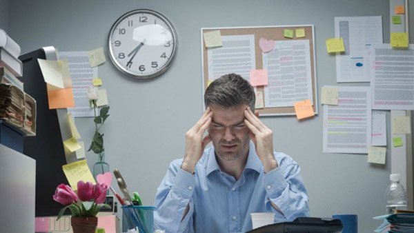 Làm việc văn phòng không ngăn được lão hóa da sớm