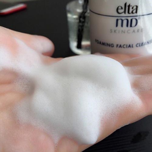 Sữa rửa mặt tạo bọt EltaMD Foaming Facial Cleanser