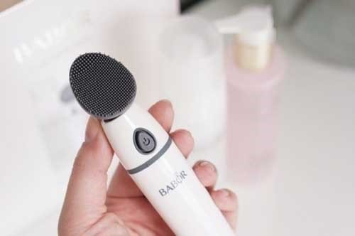 silicone cleansing brush int2