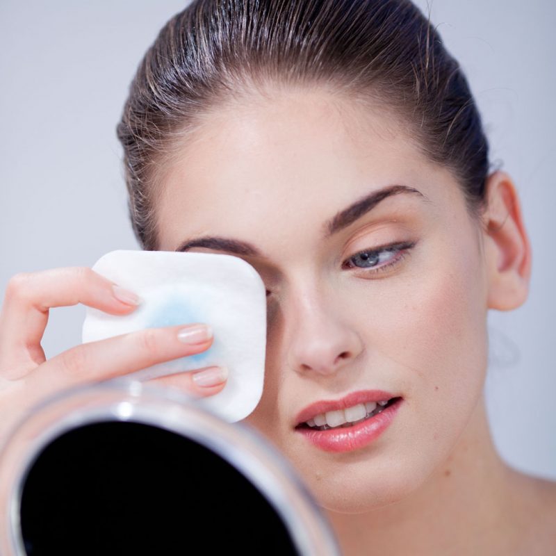Thalgo MCEUTIC Pro-Regulator Make-up Remover – Trả lại làn da sạch khỏe tự nhiên