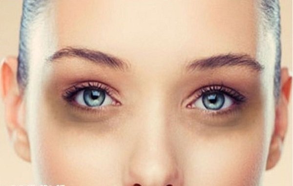 Kem chống lão hóa vùng mắt và môi Carita Progressif Anti-Age Global Perfect Cream For Eyes And Lips