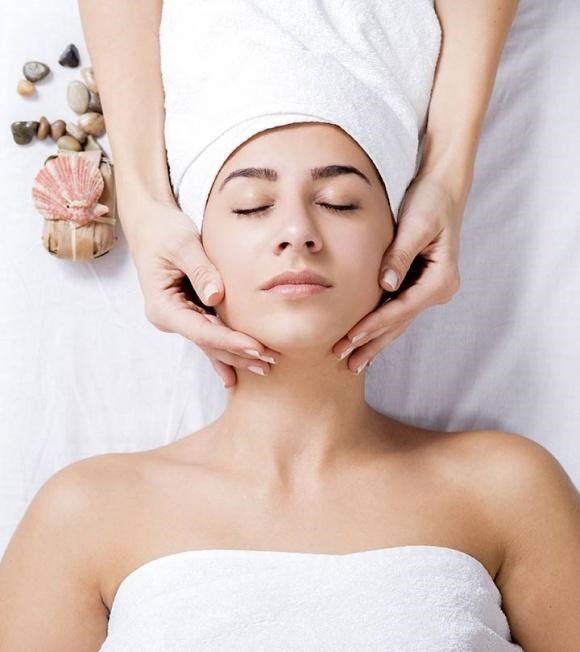 Kozmetikë të shtrenjta për kujdesin e lëkurës "të padobishme" nëse injoroni kujdesin e mëposhtëm kundër plakjes së lëkurës