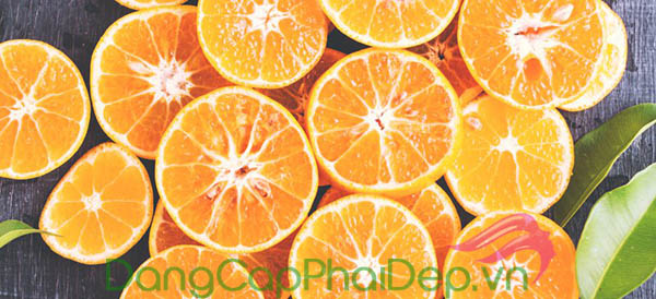 Nguồn vitamin C trong thành phần kích thích collagen sản sinh, giúp dưỡng da trắng khỏe từ sâu bên trong.