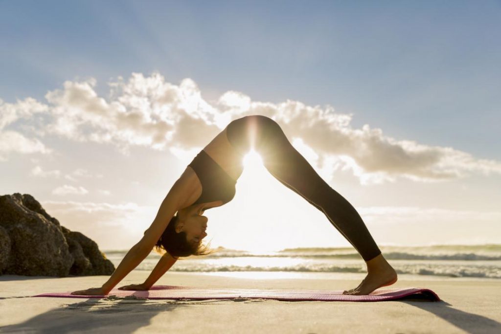 Yoga Trị Liệu - Giải Pháp Tuyệt Vời Cho Sức Khoẻ - giangyoga