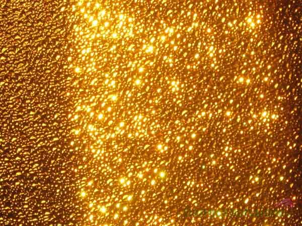 Être Belle Chitosan Mask 24K Gold được bào chế với tinh thể vàng nano trên nền công nghệ Hydrogel.