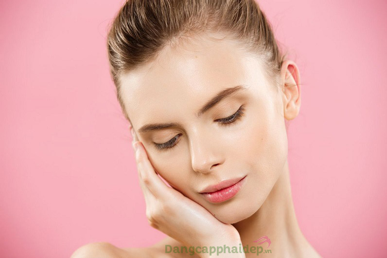 Obagi Clinical Kinetin Rejuvenating Serum làm dịu da tức thì, khắc phục nhanh các nhược điểm trên da
