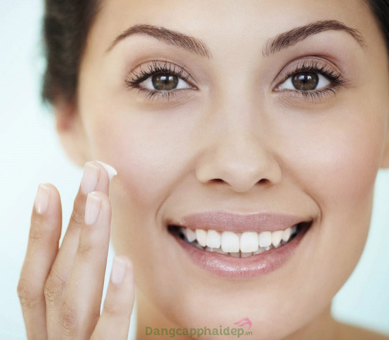 Duy trì sử dụng sản phẩm thường xuyên để đạt hiệu quả chăm sóc da tốt nhất