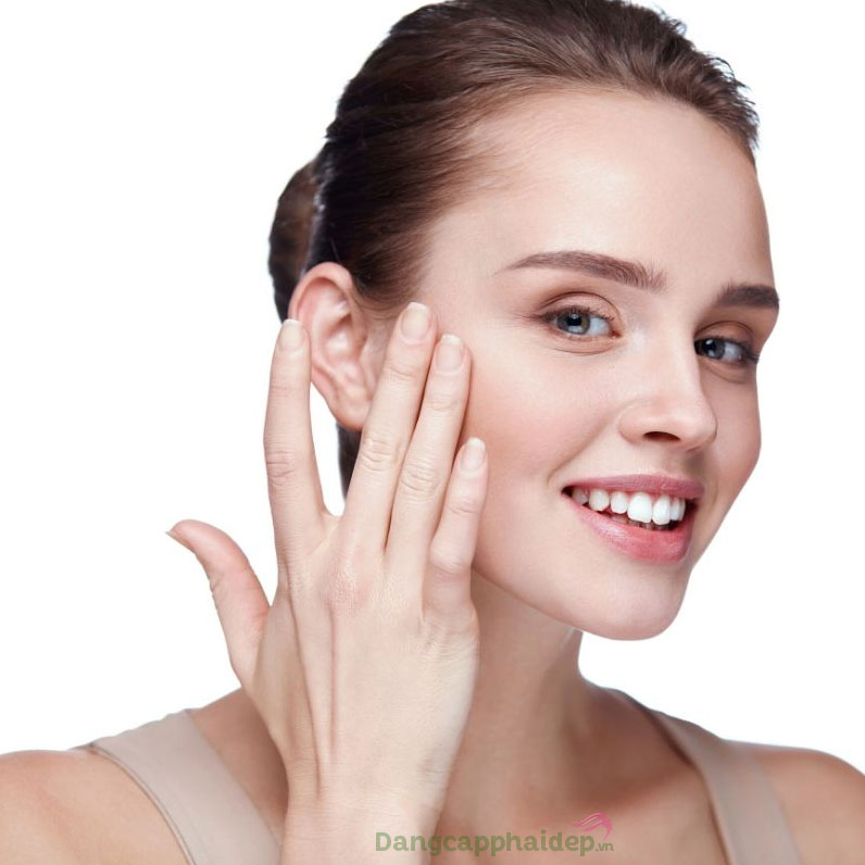 Da sạch mụn, sáng mịn và tươi tắn sau thời gian sử dụng Obagi Tretinoin 0.025%