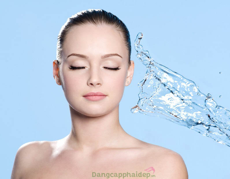 Dr Spiller Rain Shower Hydration Hyaluronic Ampoule chăm sóc tốt cho làn da khô nhăn do mất ẩm