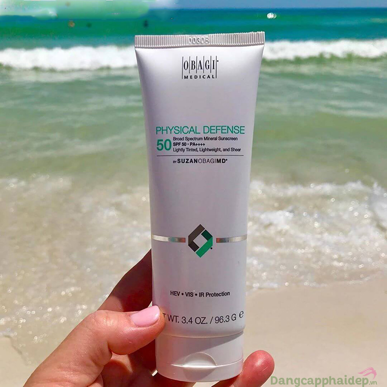 obagi suzan MD SPF 50 kem chống nắng thuần vật lý có màu bảo vệ tối đa cho da, an toàn với môi trường biển.