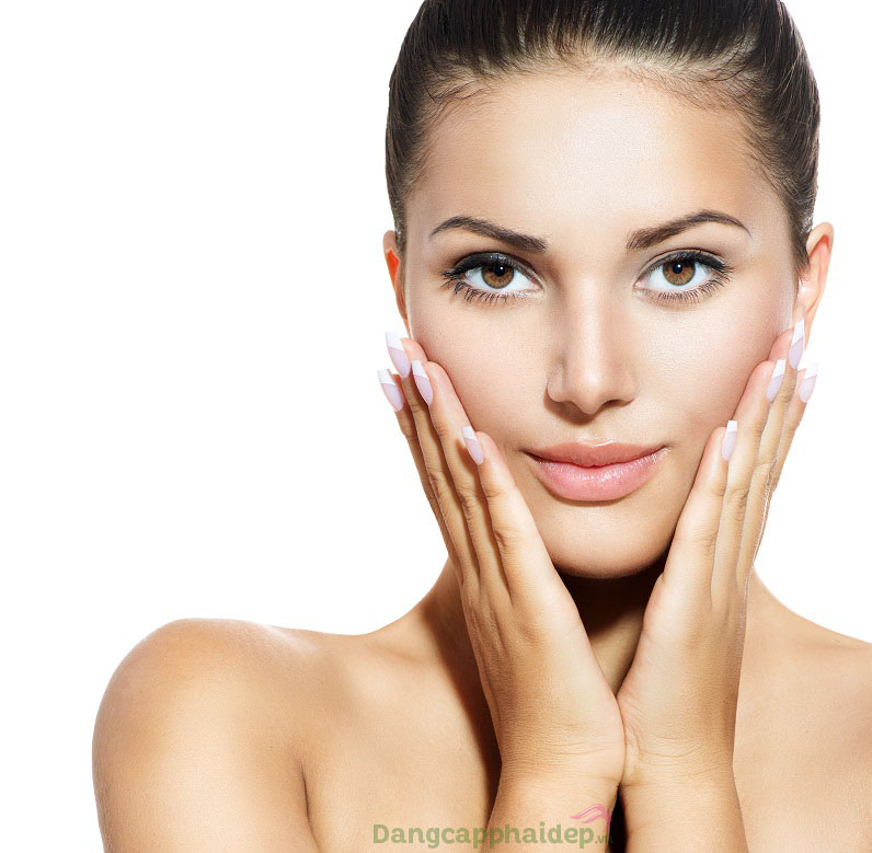 Chăm sóc da tối ưu bằng cách sử dụng kem dưỡng ngày Skinvision Day Cream đều đặn vào mỗi buổi sáng