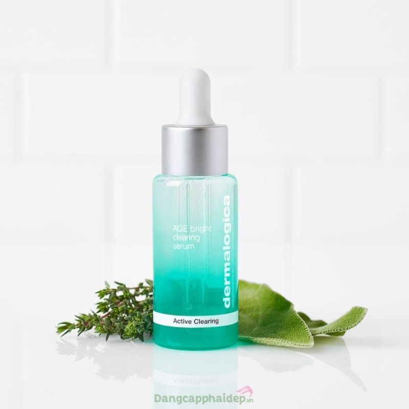 Dermalogica Age Bright Clearing Serum sở hữu bảng thành phần đặc biệt.